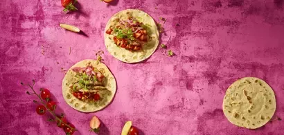 Tortilijos su jautiena, pomidorų salsa ir braškėmis 