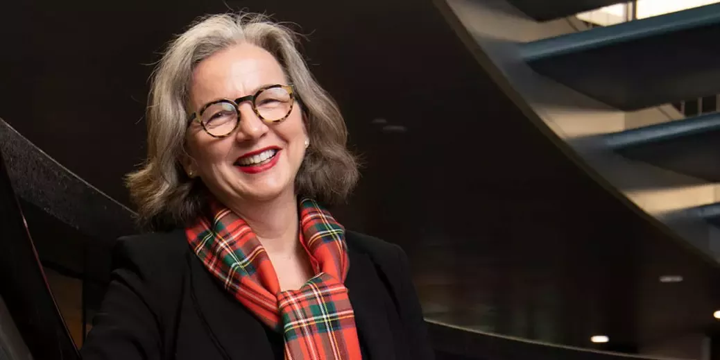 Véronique Cremades-Mathis